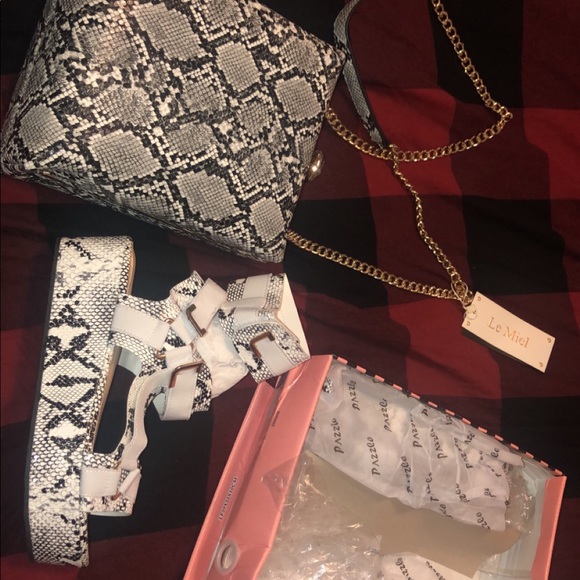 Snake skin bag and platform sandals. Never worn. - Picture 1 of 1